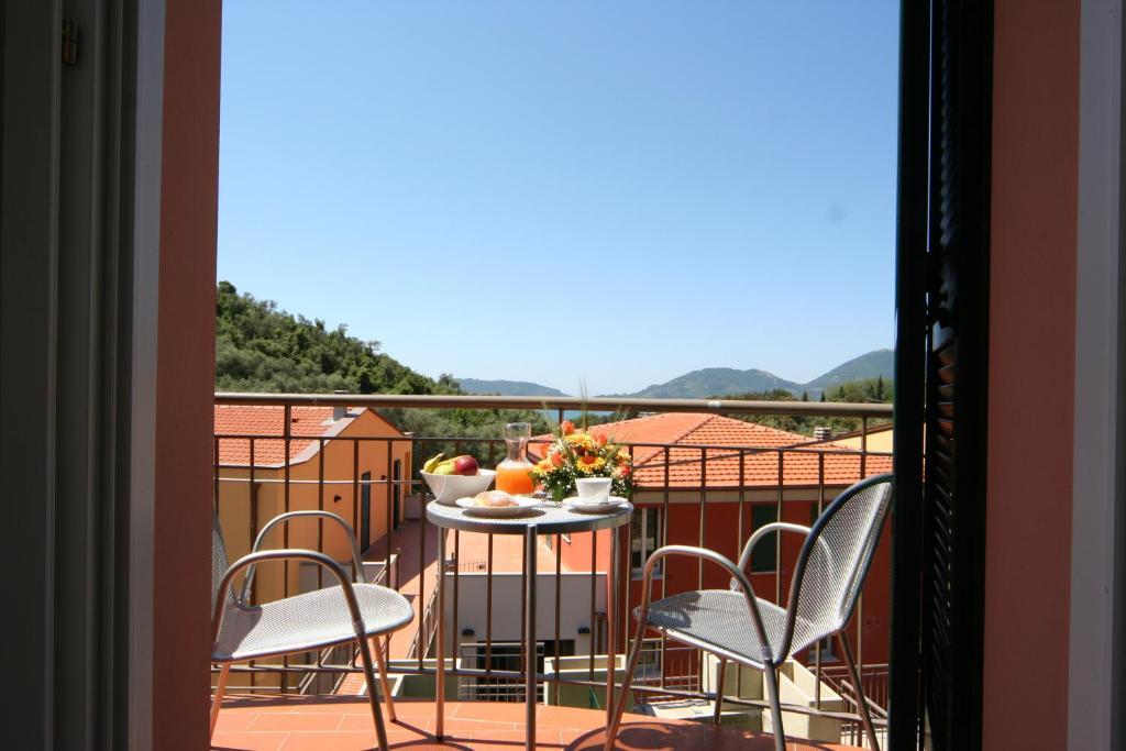Baia Blu Rta Residence Lerici Szoba fotó